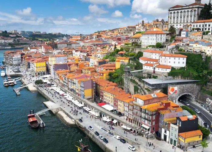 Almada Charm & Gasthuis