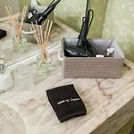 Almada Charm & Guest house Porto