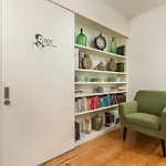 Almada Charm & Guest house 4*