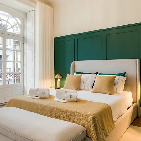 招待所 Almada Charm & 4*