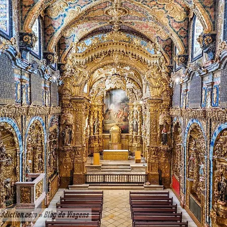 Almada Charm & בית הארחה פורטו