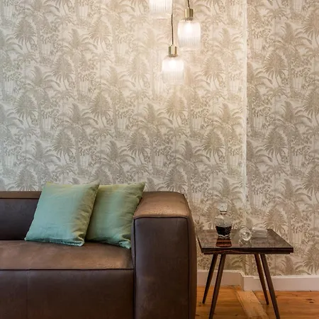 בית הארחה Almada Charm & 4*