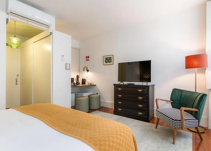 Almada Charm & Affittacamere Oporto