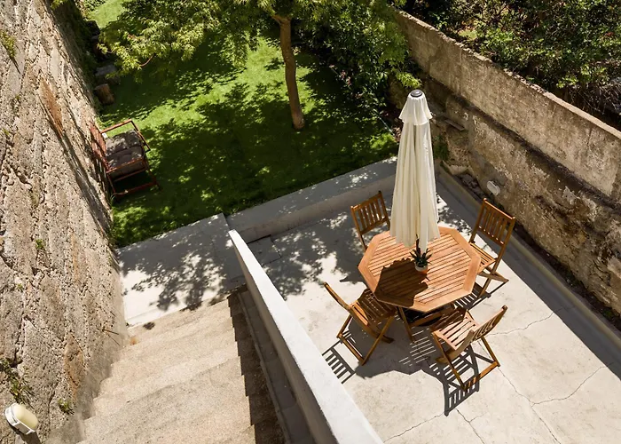 Almada Charm & Guest house Porto